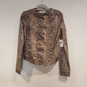 NWT Buffalo jacket in xs small in brown